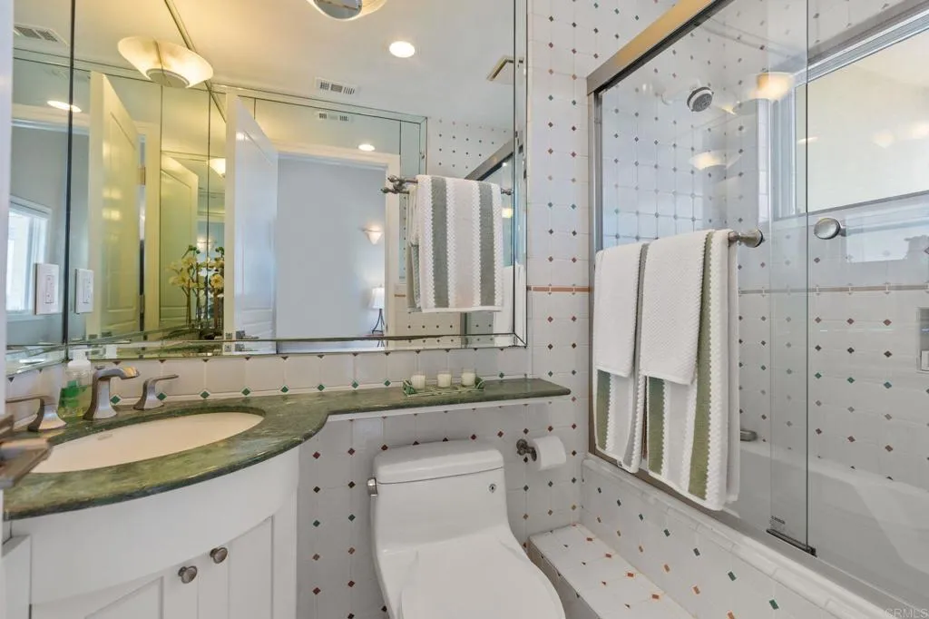 https://cdn.realtyfeed.com/cdn/127/306523913/c94b996399b7155e306cf5979a1e3c0f.webp