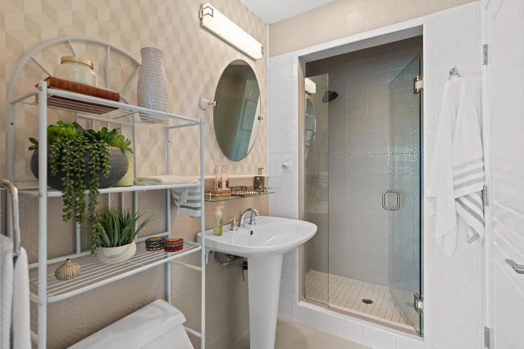 https://cdn.realtyfeed.com/cdn/127/306523913/d39d8659f04fb8c4c4b2fa516ebdff6c.webp