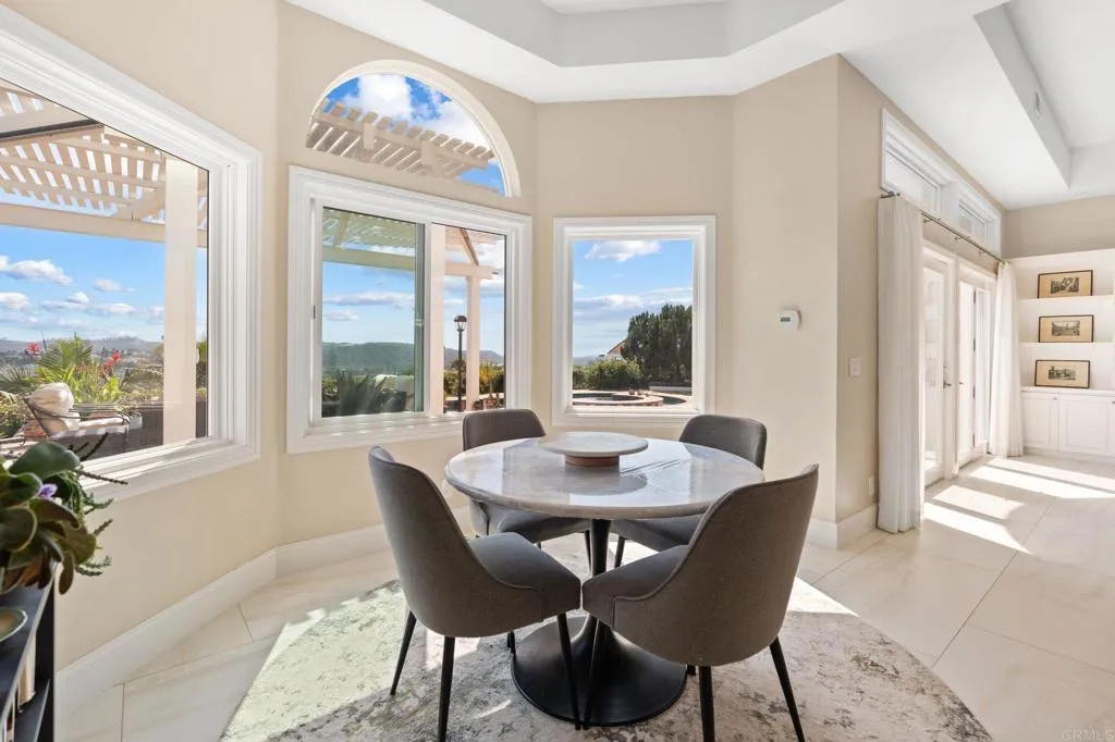 https://cdn.realtyfeed.com/cdn/127/306523913/de1cc57d5e67818d42f68f346114f944.webp