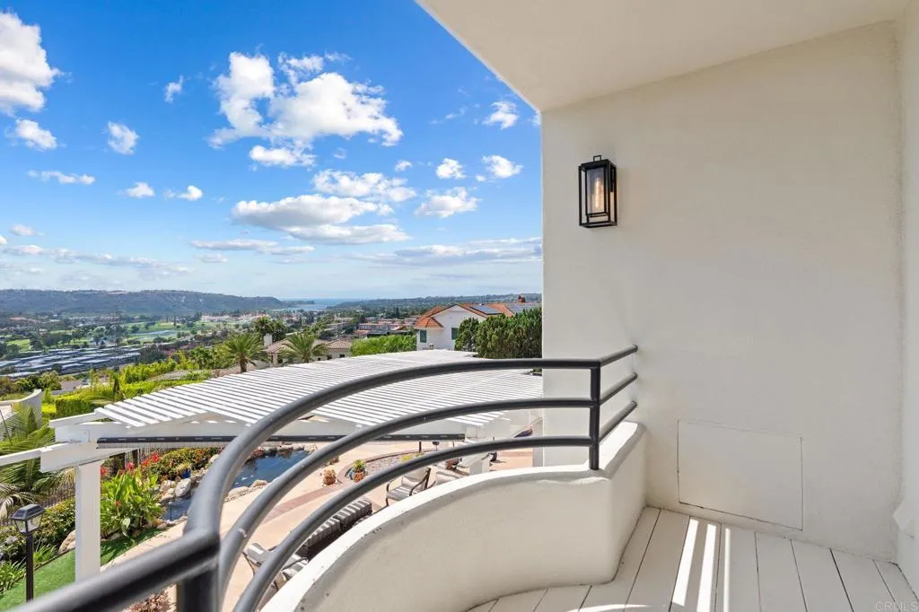 https://cdn.realtyfeed.com/cdn/127/306523913/f064f7d72272fa9e2905fd0892bece60.webp