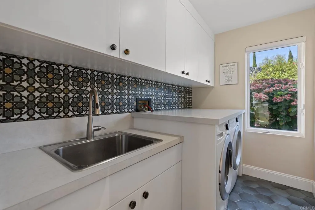 https://cdn.realtyfeed.com/cdn/127/306523913/f50e10094186c1f459bd9fea726f391f.webp