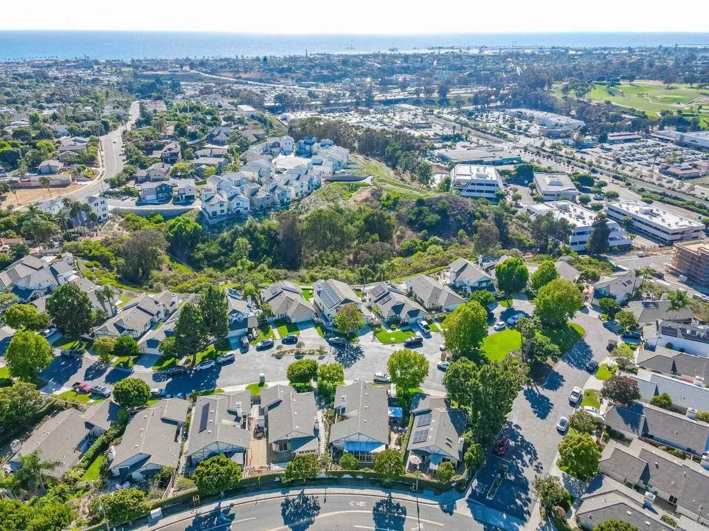 https://cdn.realtyfeed.com/cdn/127/306523919/9196ea7e2ea7dfa0862ab4c676f9db51.webp