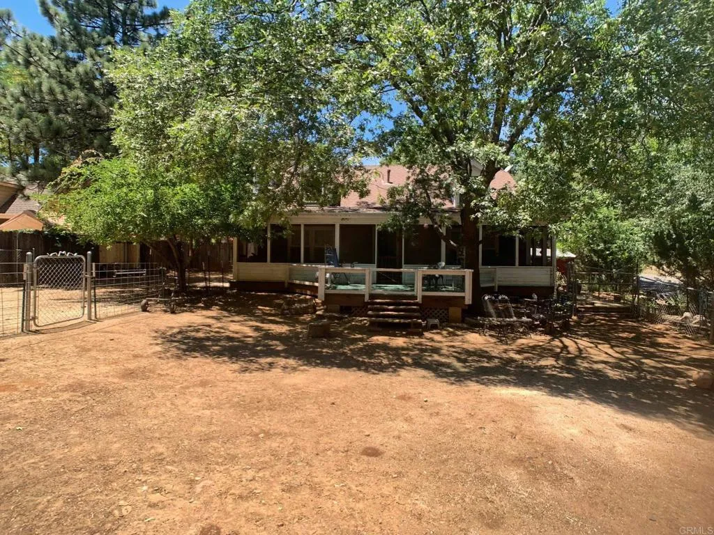 https://cdn.realtyfeed.com/cdn/127/306523935/4d92b46d4d3ac7b09c3dc09f156065ff.webp