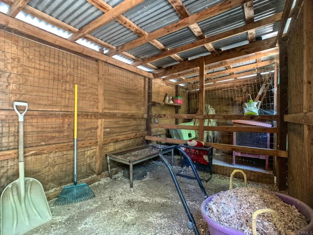 https://cdn.realtyfeed.com/cdn/127/306523935/a3f05635e5a9650620a7fe235a089f4d.webp