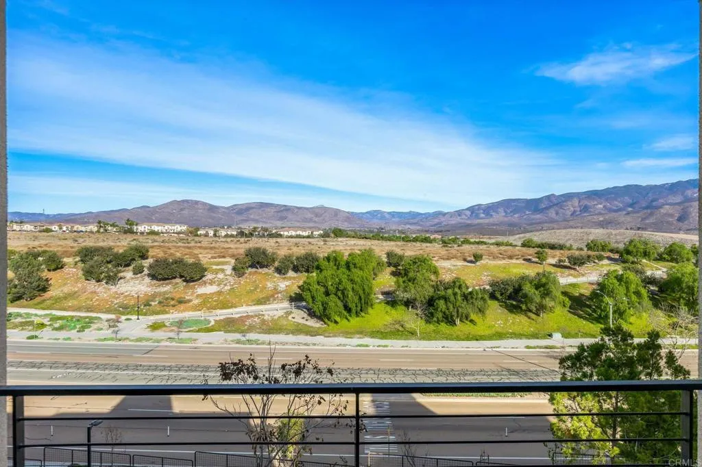 https://cdn.realtyfeed.com/cdn/127/306523946/66ae1c7cd251b8f85eb2bae92cb0d822.webp