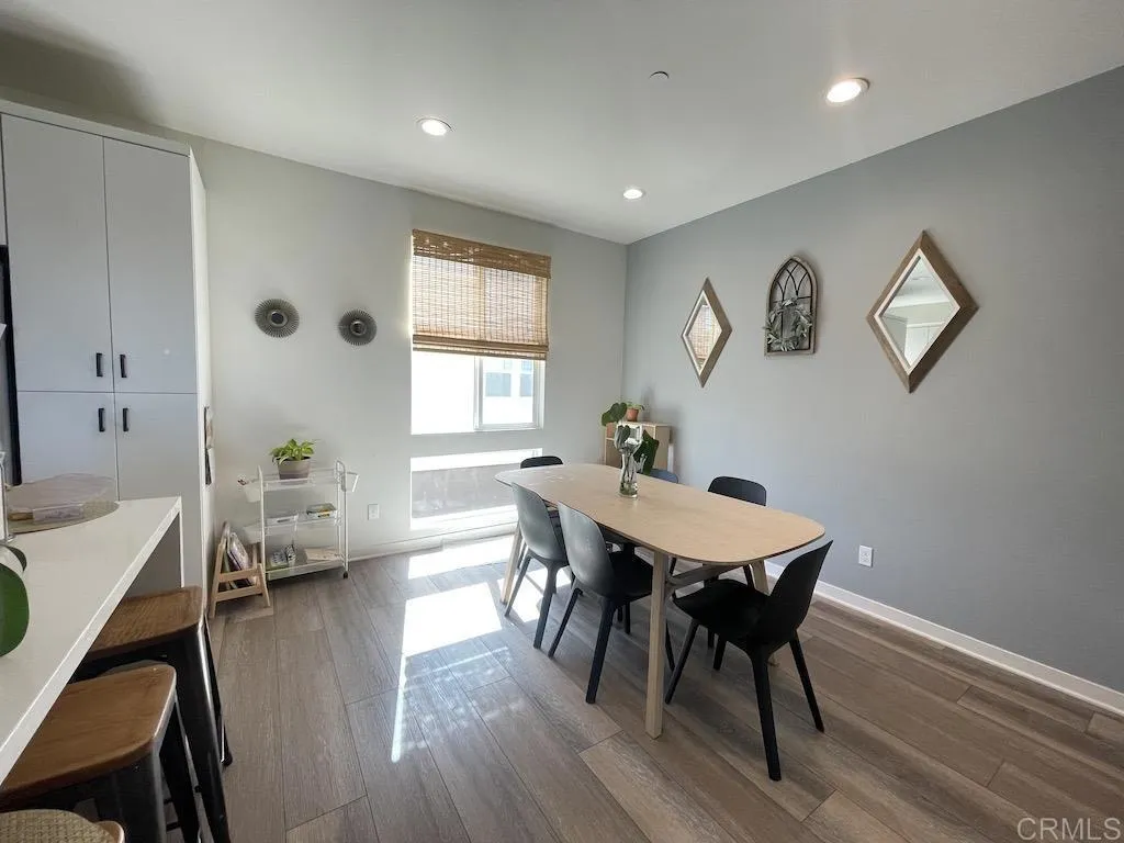 https://cdn.realtyfeed.com/cdn/127/306523946/a0695fb48798b881c98c45fac37e950c.webp