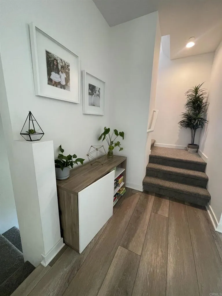 https://cdn.realtyfeed.com/cdn/127/306523946/a723f9baff77058fcaab5ca51f08e8d6.webp