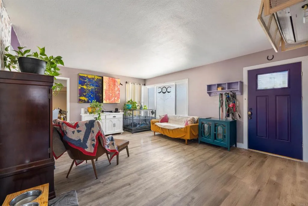 https://cdn.realtyfeed.com/cdn/127/306523954/f53358a734679c027f6e7831543a39c5.webp