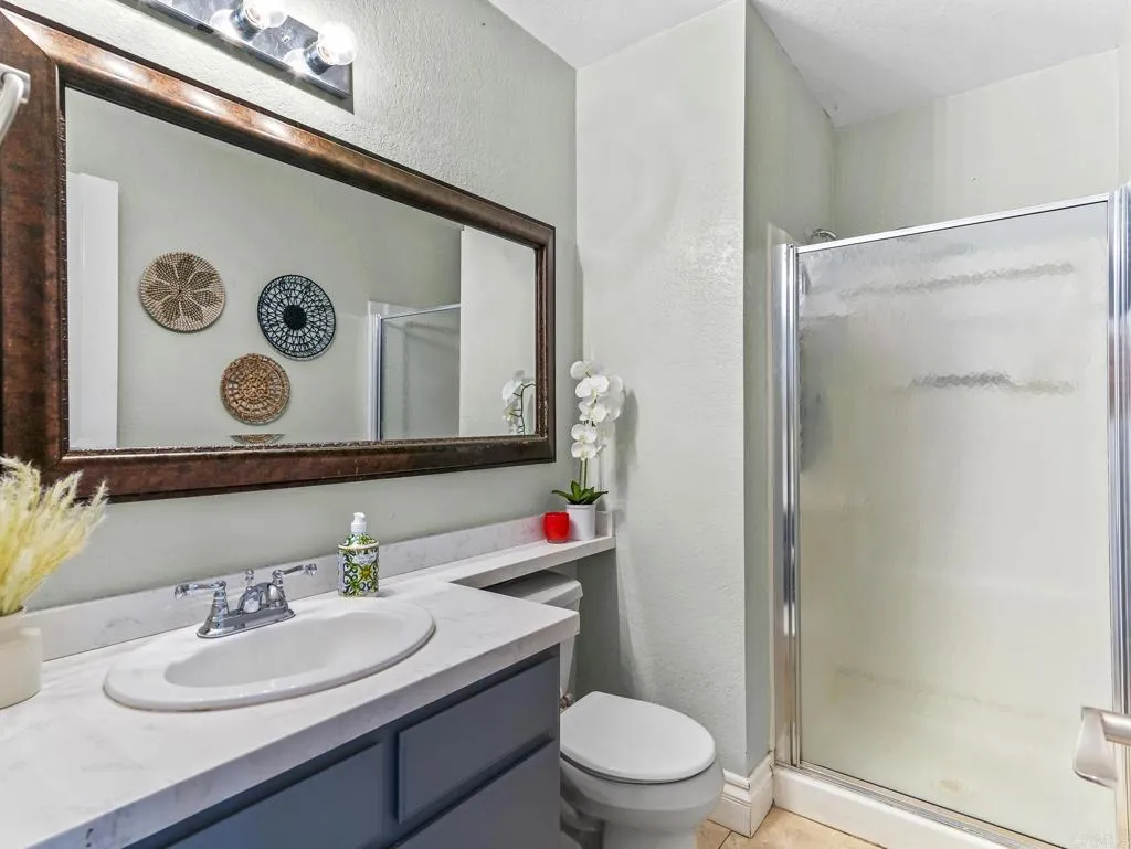 https://cdn.realtyfeed.com/cdn/127/306523955/bc8f5183c61dab4aa064d47e93dbc834.webp