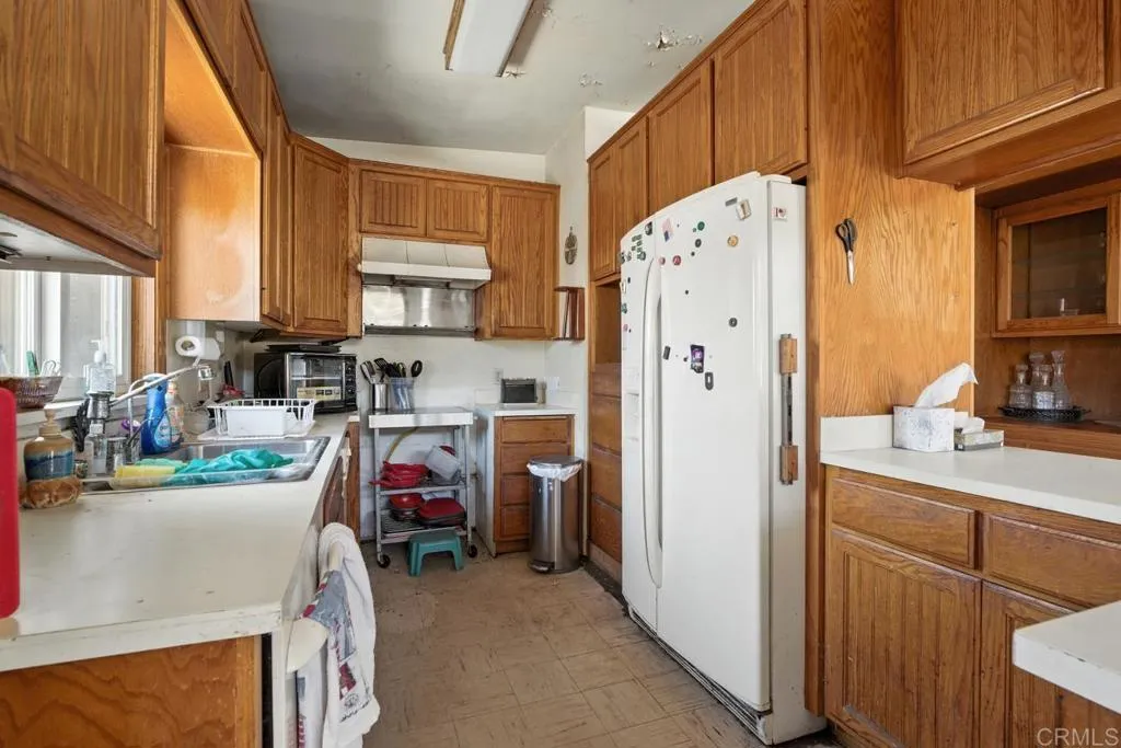 https://cdn.realtyfeed.com/cdn/127/306524041/02e43b4ad29fb608161a0c52b8e071ef.webp