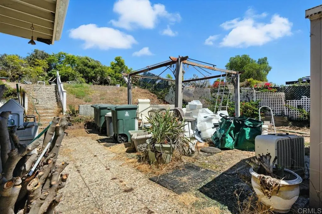 https://cdn.realtyfeed.com/cdn/127/306524041/461da024cacc3e14f5219fe5c3b01a42.webp