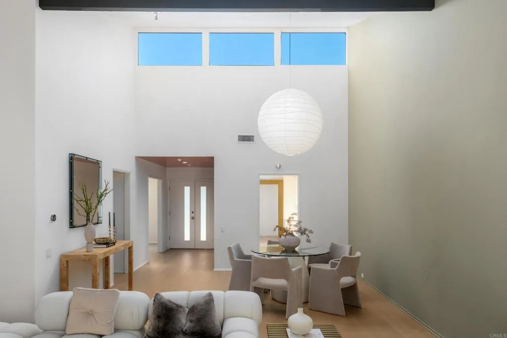 https://cdn.realtyfeed.com/cdn/127/306524094/037ac9a82051944537209c0e21e0e5f4.webp