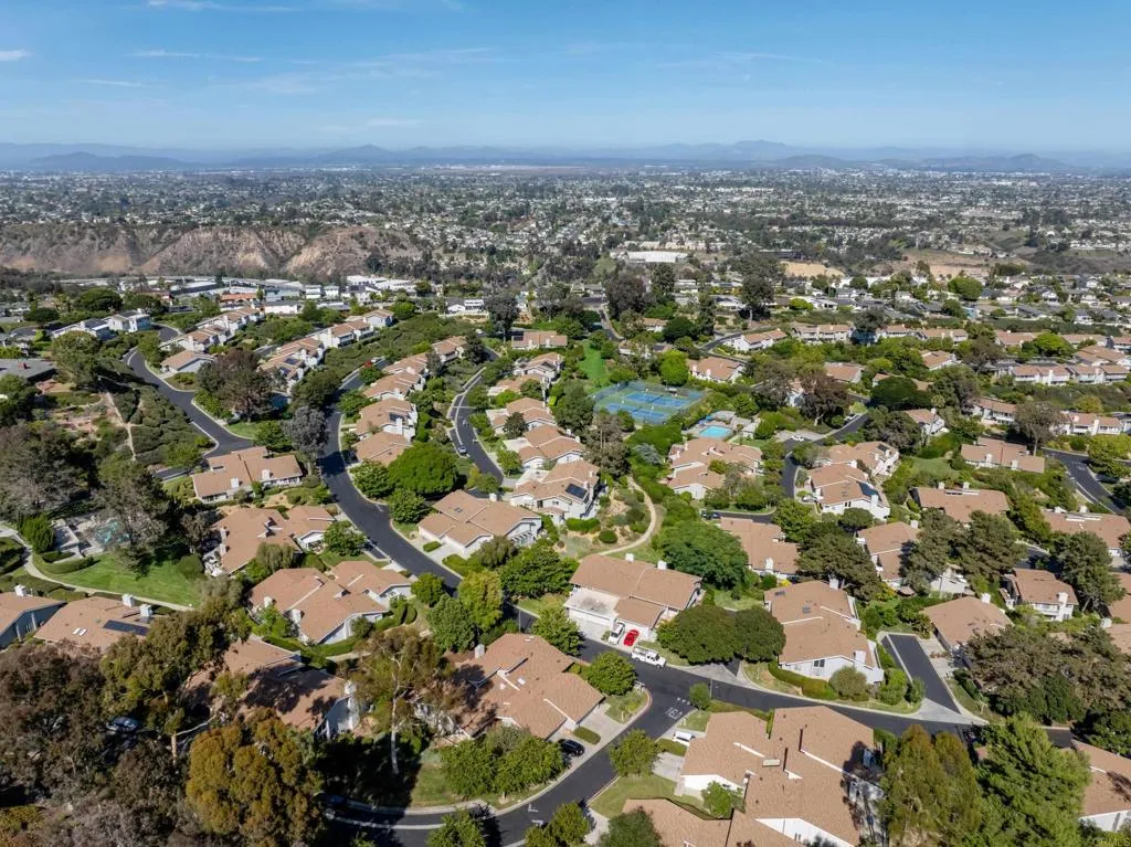 https://cdn.realtyfeed.com/cdn/127/306524094/08b252eefdc57ff83dfbfe11db81a115.webp
