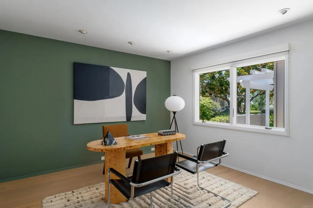 https://cdn.realtyfeed.com/cdn/127/306524094/1be83a48b7db94a21ca1c8b7622683c2.webp