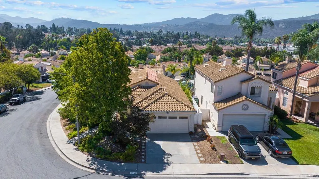 https://cdn.realtyfeed.com/cdn/127/306524097/91cfdd33514db9abef5742ac32ef11e8.webp