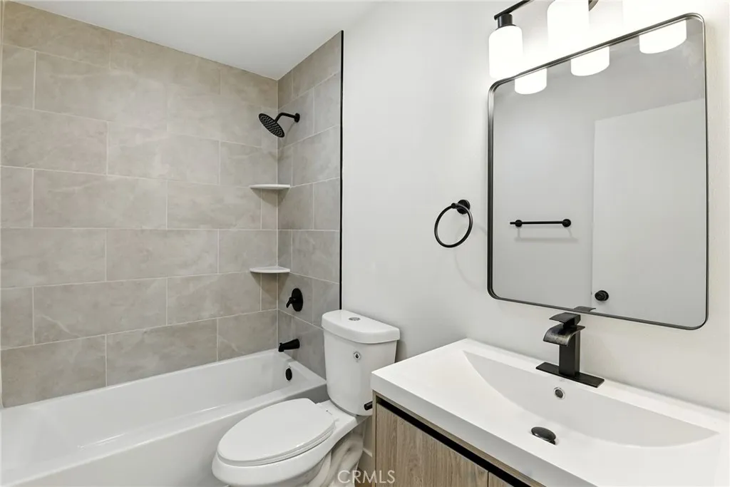 https://cdn.realtyfeed.com/cdn/127/306524098/27eb656c3a47a61abb6c1a7d1c61100b.webp