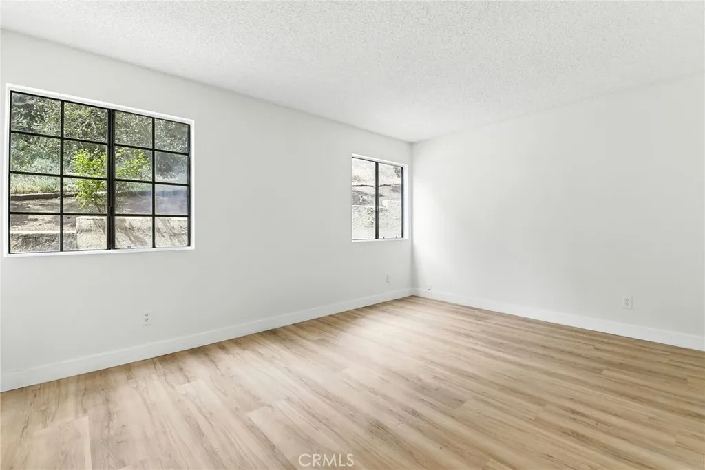 https://cdn.realtyfeed.com/cdn/127/306524098/81ce1e30124721a7b7c9122da35f7fc9.webp