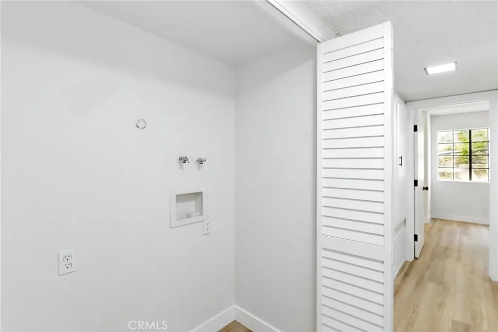https://cdn.realtyfeed.com/cdn/127/306524098/a8b794be001607939118832f5db4bcb3.webp