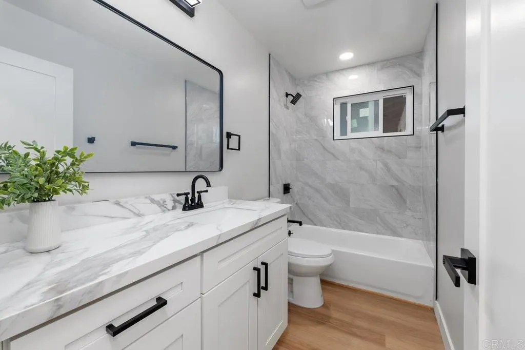 https://cdn.realtyfeed.com/cdn/127/306524099/cf99d14a8f53bde90aefe20906ef1bf6.webp