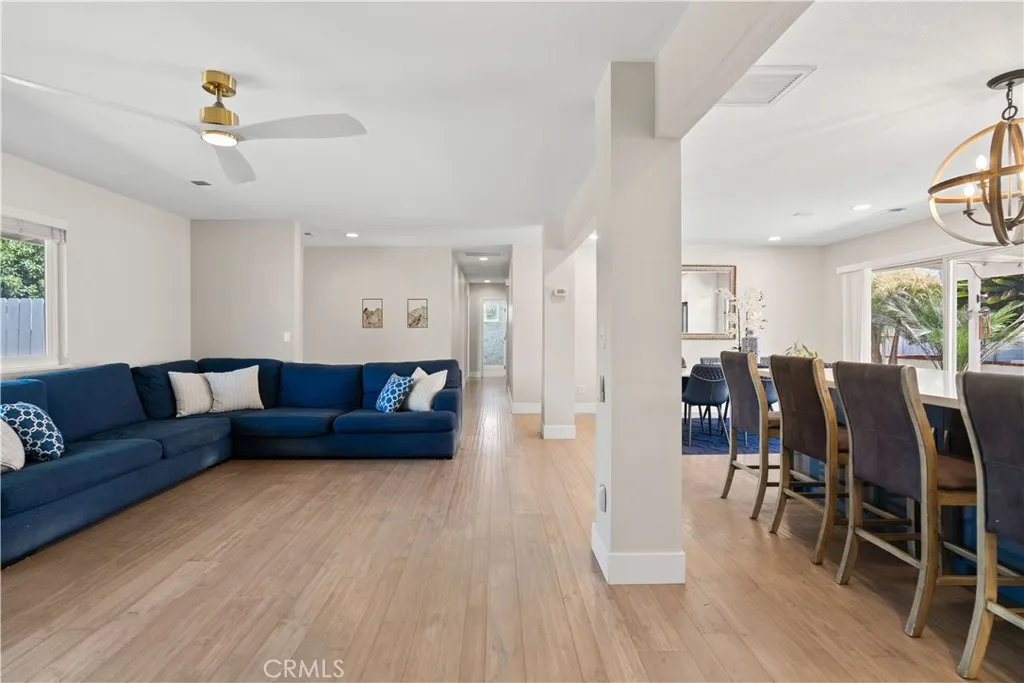 https://cdn.realtyfeed.com/cdn/127/306524114/3da75e9a159ed04ae6a9445167981321.webp
