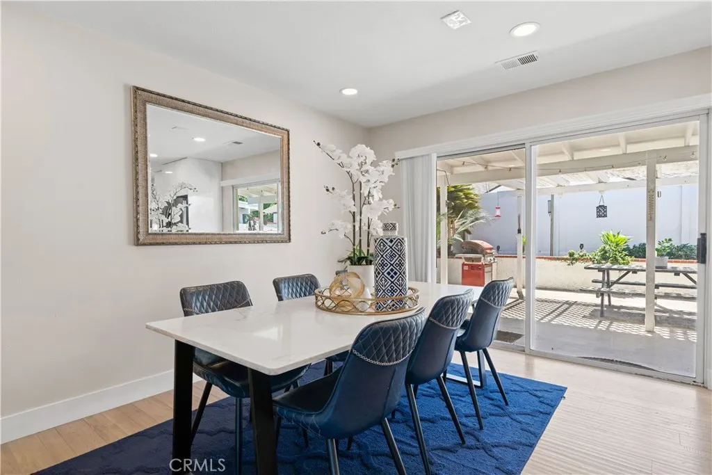 https://cdn.realtyfeed.com/cdn/127/306524114/8fea7002e8769dbbfed78d1bcfe10532.webp