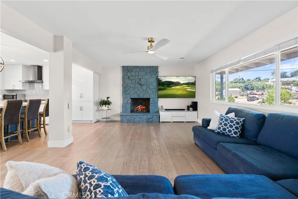 https://cdn.realtyfeed.com/cdn/127/306524114/e4d8c338a0b190283fd8ec7b1186768b.webp