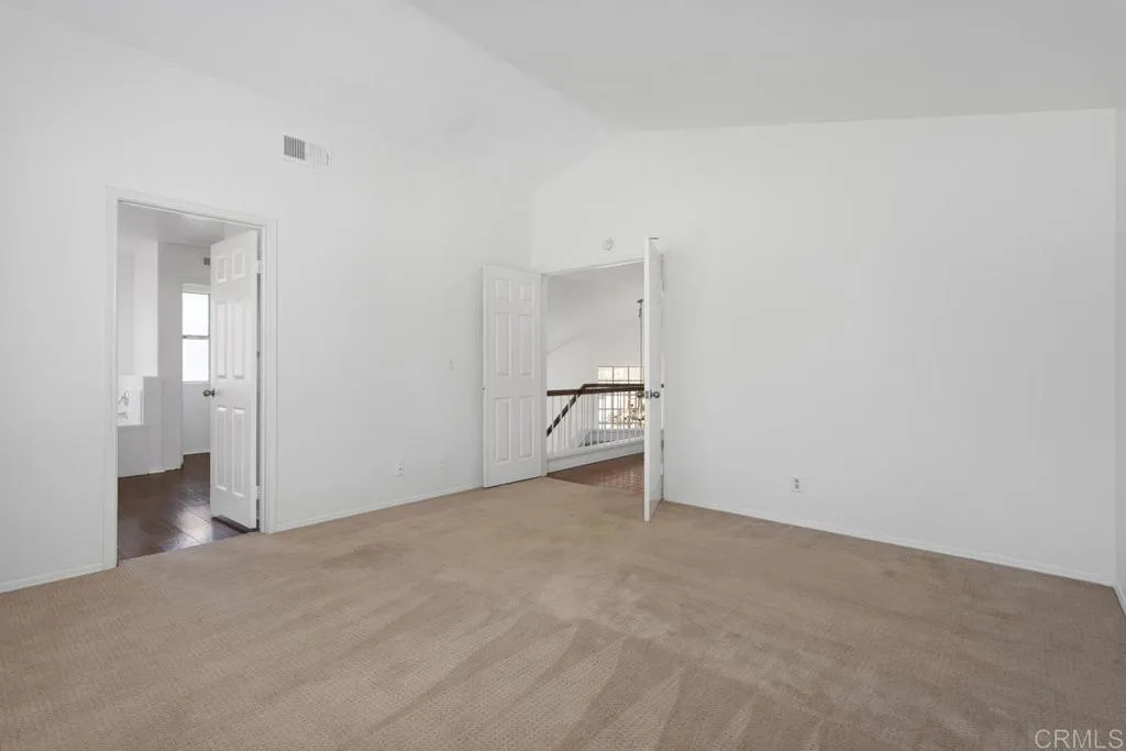 https://cdn.realtyfeed.com/cdn/127/306524128/0c9bb7bc6ef4375c2b5058826edbf1d7.webp