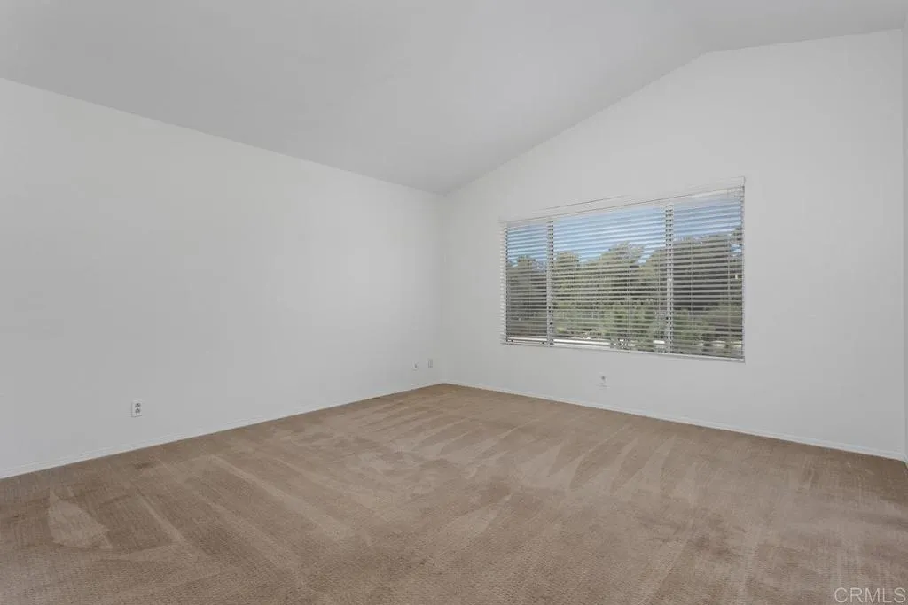 https://cdn.realtyfeed.com/cdn/127/306524128/7951065de6603bde1cf43ee56d63d520.webp