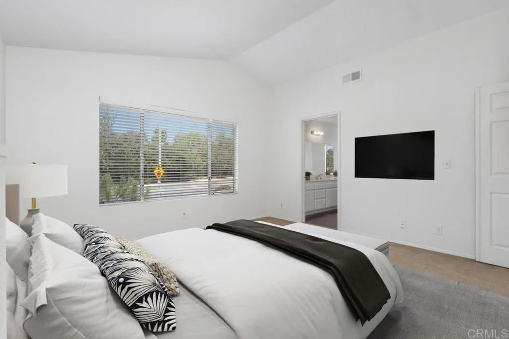 https://cdn.realtyfeed.com/cdn/127/306524128/c19868b29604115d44bbb46cd4c5ad81.webp