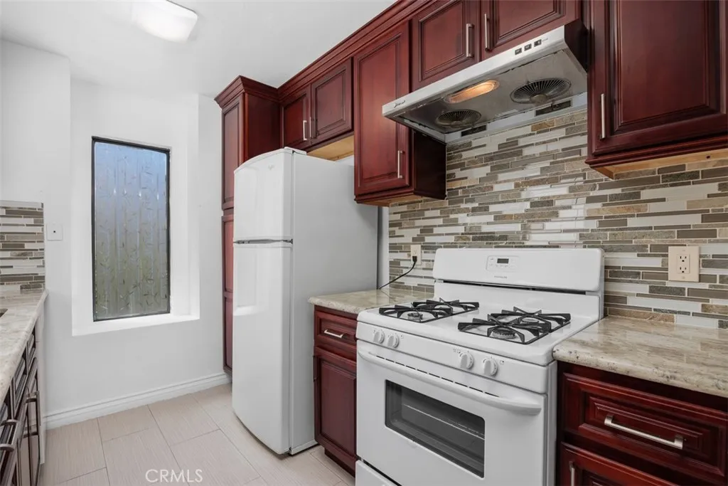 Photo #6: OC25176842 Listing 