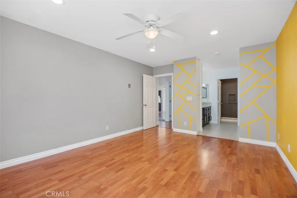 Photo #9: OC25176842 Listing: Photo #9