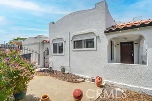 https://cdn.realtyfeed.com/cdn/127/306524199/8efd0ec3f94d468aac127173eeca826c.webp