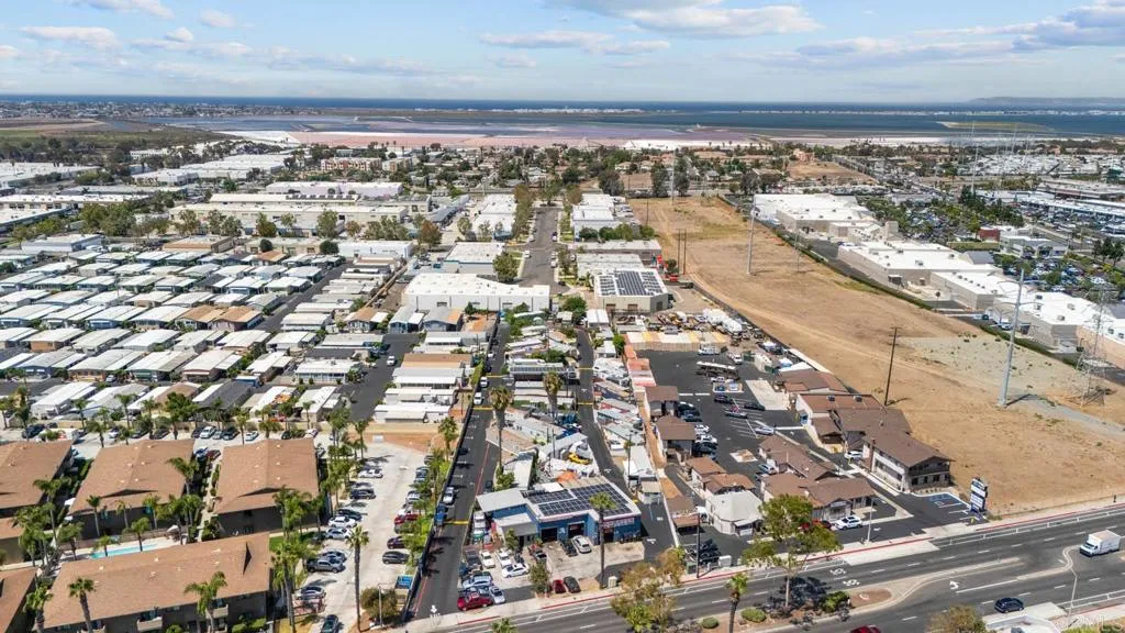 https://cdn.realtyfeed.com/cdn/127/306524245/6dfb942ed0e83880ed64f5afdcd12338.webp