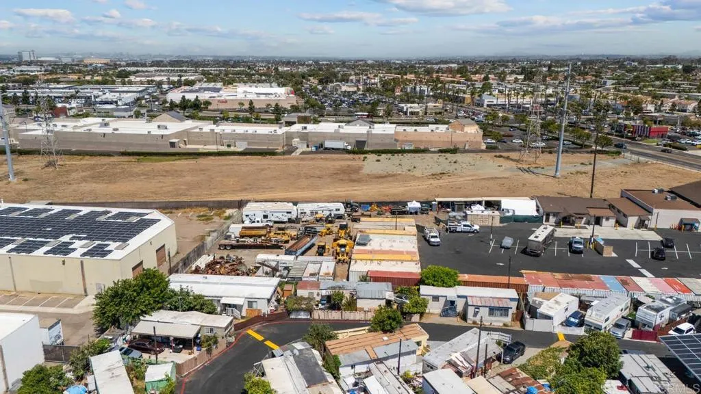 https://cdn.realtyfeed.com/cdn/127/306524245/f52258a5db60275646c0618ad8d6b1a5.webp