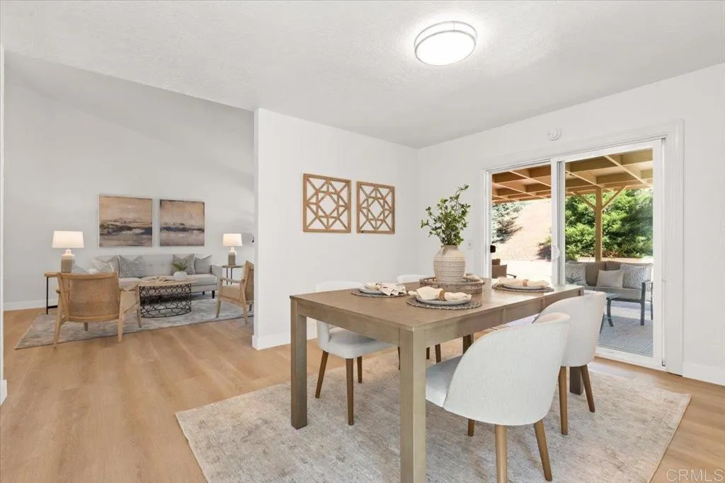 https://cdn.realtyfeed.com/cdn/127/306524256/527b37e54e0fcd7a097f4aef076a7249.webp