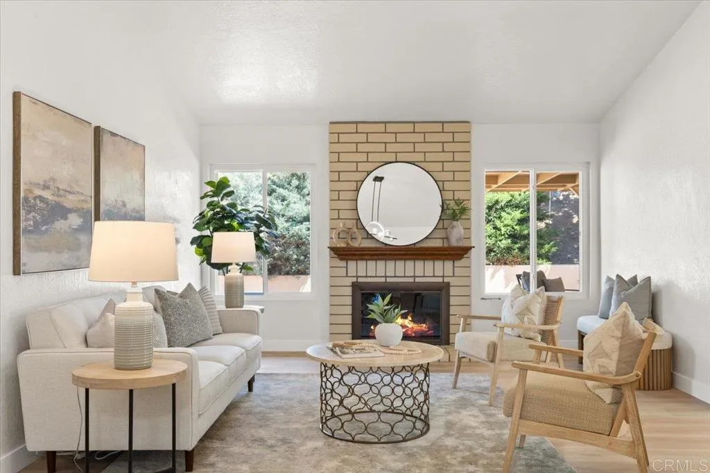 https://cdn.realtyfeed.com/cdn/127/306524256/5e0956d45d27274a2f40773a3b4521f5.webp