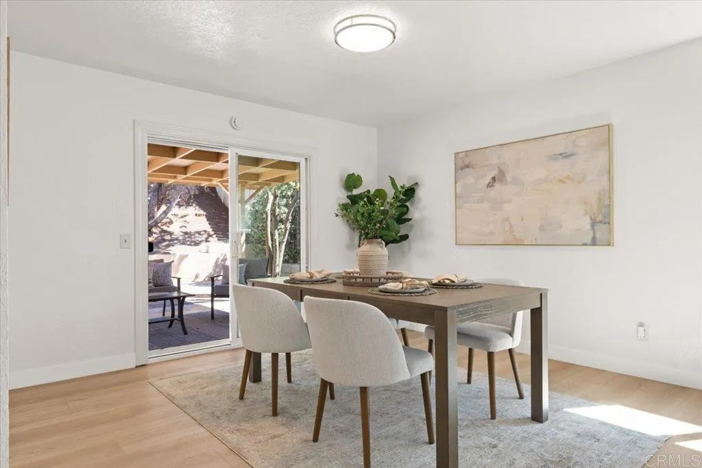 https://cdn.realtyfeed.com/cdn/127/306524256/f65b8590df3f330ff983c5c1d487fc77.webp