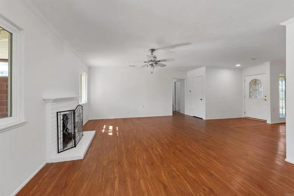 https://cdn.realtyfeed.com/cdn/127/306524263/72e4ba4a087d8d203d3931ddffe445e0.webp
