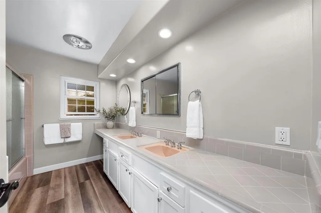 https://cdn.realtyfeed.com/cdn/127/306524278/da651caff4aea03c614e9a531f220225.webp