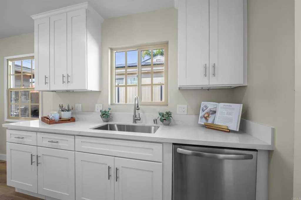 https://cdn.realtyfeed.com/cdn/127/306524286/3664cd88d96acc52f1f5966e1fadc0e7.webp