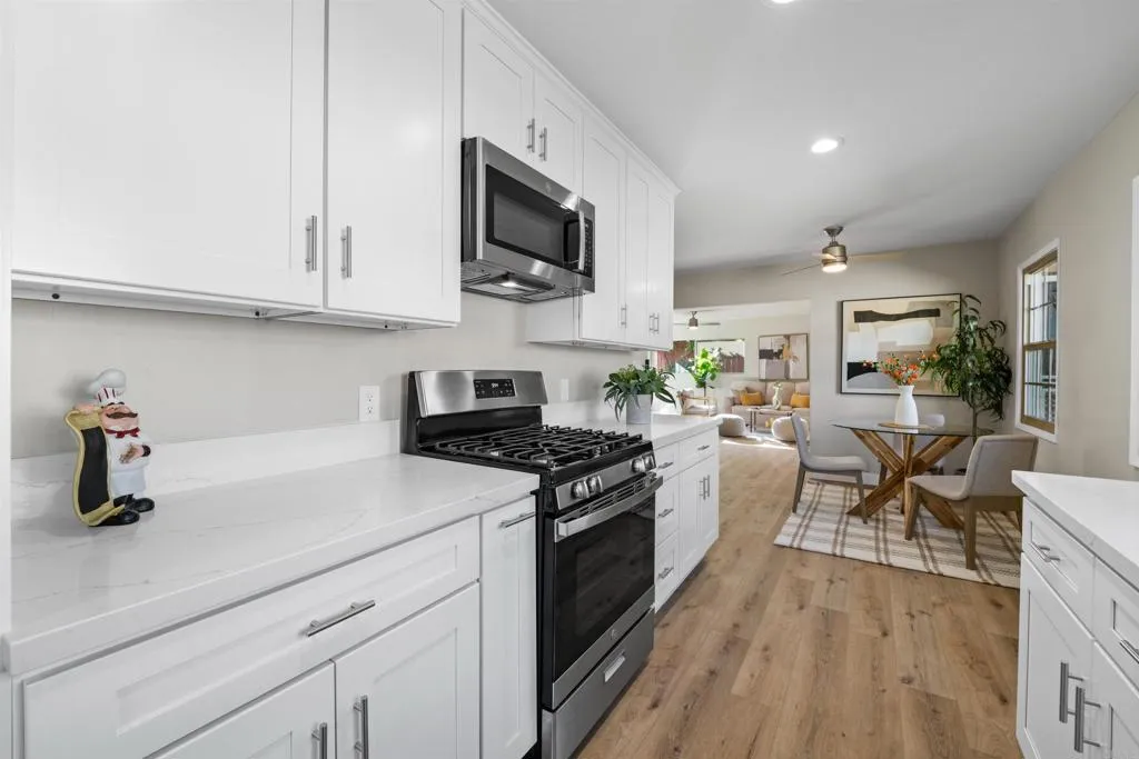 https://cdn.realtyfeed.com/cdn/127/306524286/bd81e9ab61329881912e54cc7b0c354b.webp
