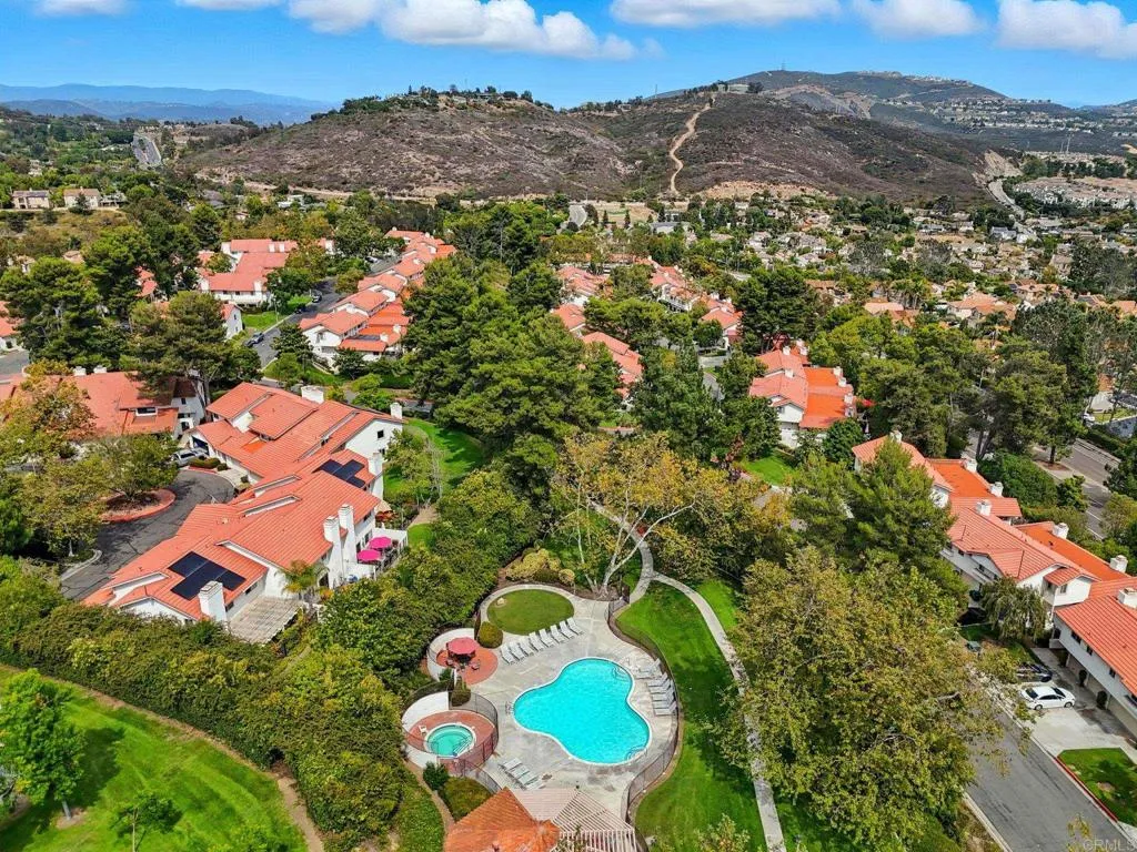 https://cdn.realtyfeed.com/cdn/127/306524327/30836f2106e25b9d4724034398f27bf7.webp
