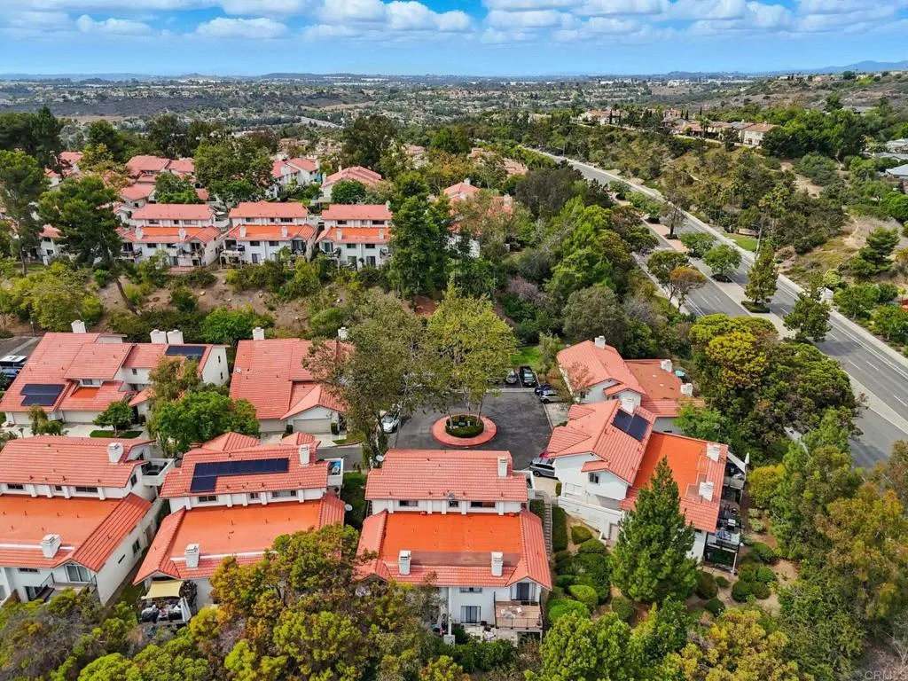 https://cdn.realtyfeed.com/cdn/127/306524327/f81030fc1f2fad92f047eb8c8fa20021.webp