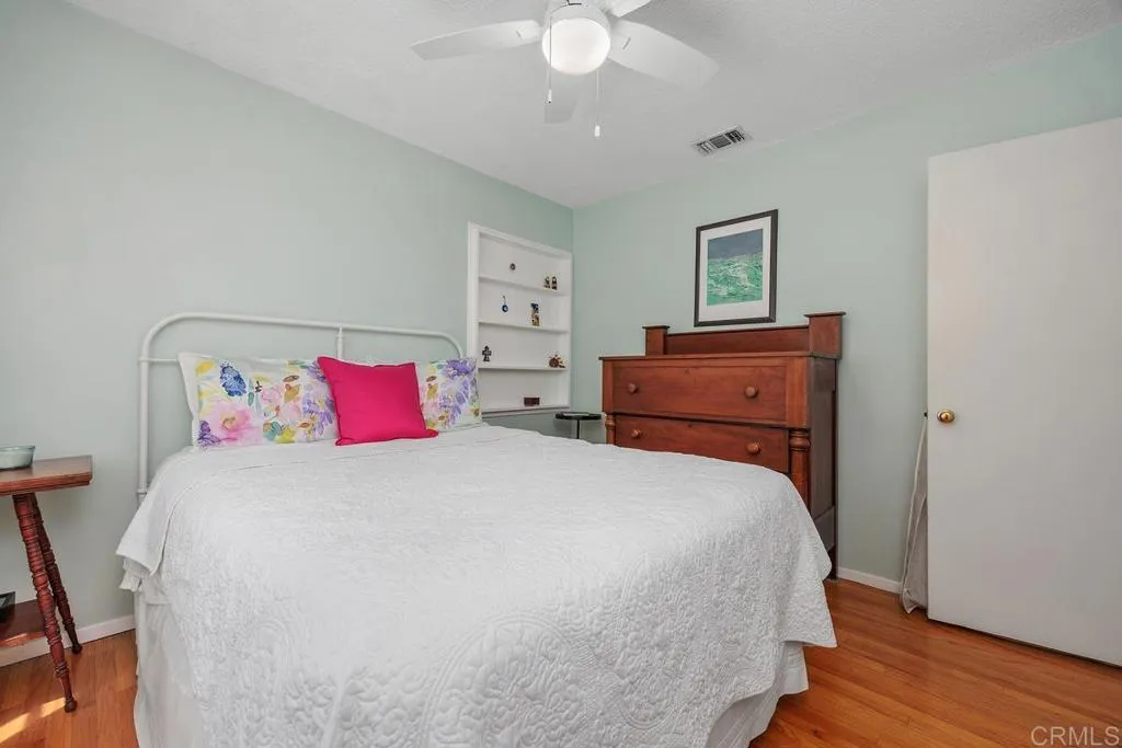 https://cdn.realtyfeed.com/cdn/127/306524333/776db856c74049b80aec1fd23cbd0ae9.webp