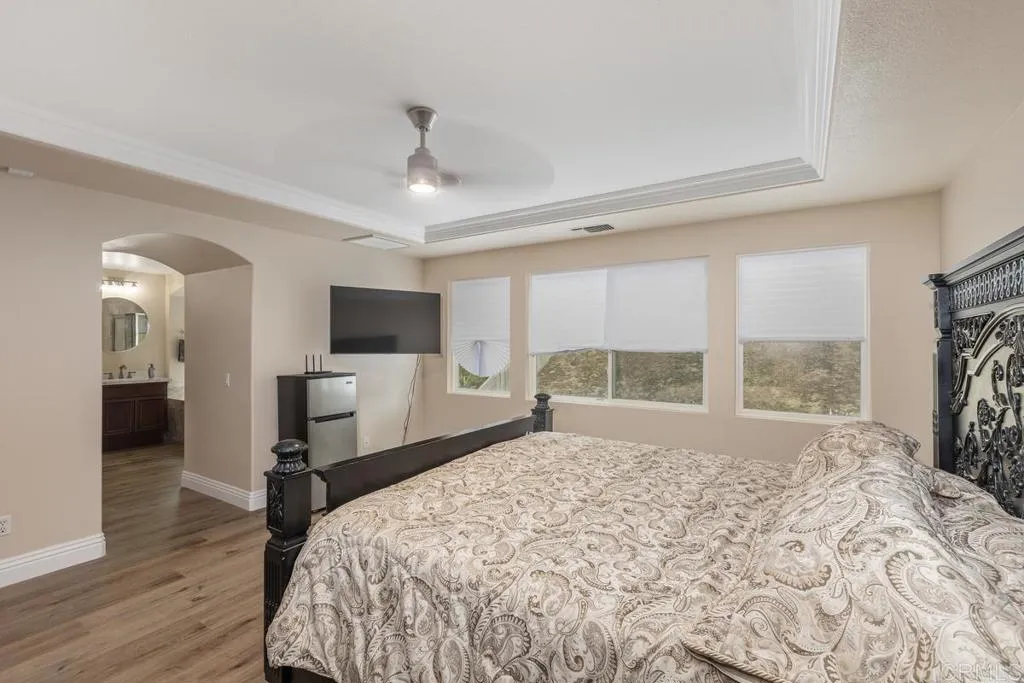 https://cdn.realtyfeed.com/cdn/127/306524343/de90a35925cd00731270098f6d37073e.webp
