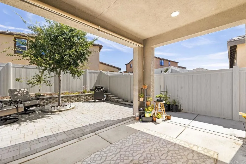 https://cdn.realtyfeed.com/cdn/127/306524372/2ff4352e775b7662d69520a5732343cb.webp
