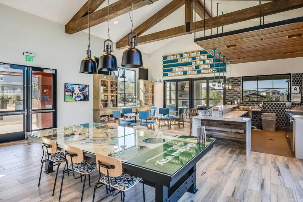 https://cdn.realtyfeed.com/cdn/127/306524372/c0510a03afe5170319034c6e59138bcf.webp