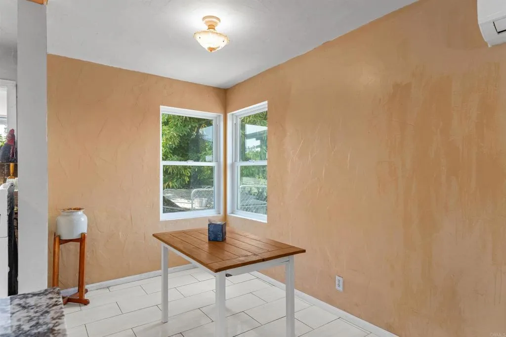 https://cdn.realtyfeed.com/cdn/127/306524389/0edd21691f228c15e1667fd718d7df75.webp