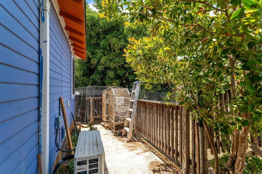 https://cdn.realtyfeed.com/cdn/127/306524389/36f74398350830fba7a5d407fbbb3922.webp