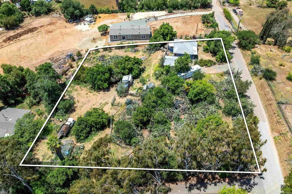 https://cdn.realtyfeed.com/cdn/127/306524389/45b97a5a0471b98408ebb7fae28570e9.webp